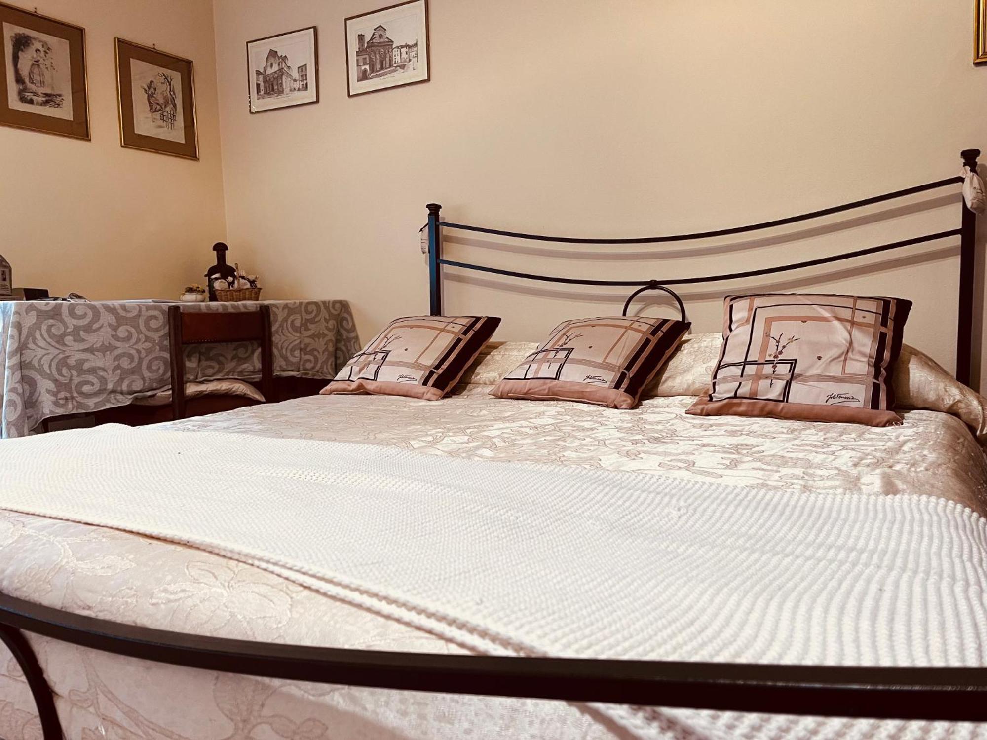 Bed&Breakfast Benedetta Cantagrillo Εξωτερικό φωτογραφία